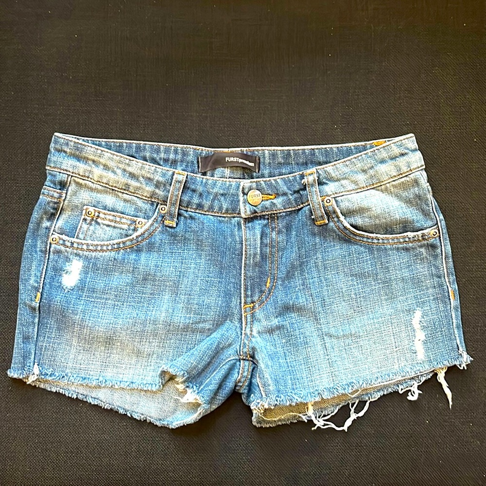 FURST premium frayed jean shorts sz 26